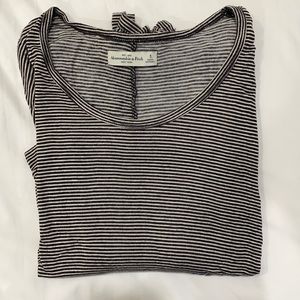 Abercrombie long sleeve tee
